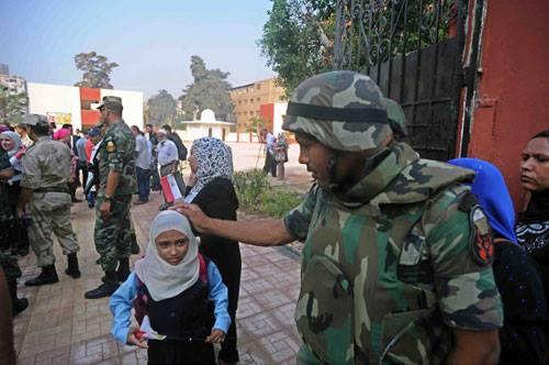 “الجيش في المدارس” هاشتاج جديد على “فيسبوك”و”تويتر”