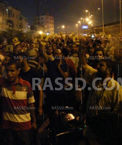 مسيرة رافضي الانقلاب تجوب شوارع الجيزة