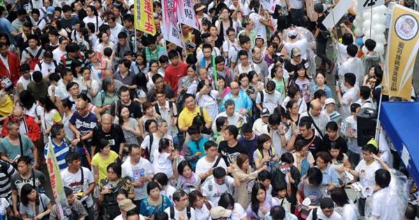 تواصل الاعتصامات بـ”هونج كونج” لمطالبة بكين بمزيد من الحريات