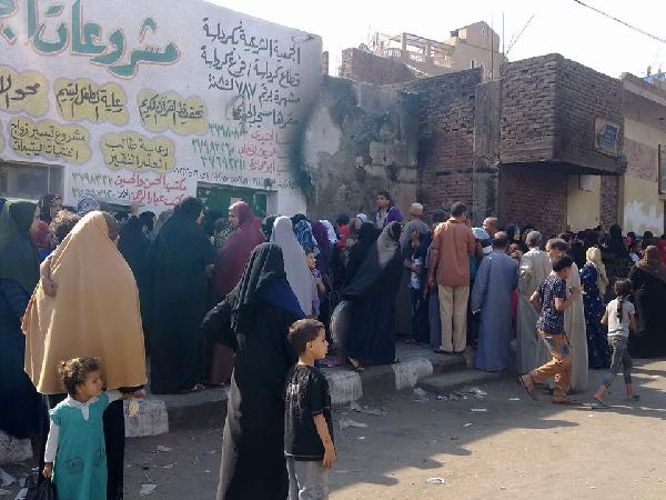 زيت وسكر السيسي يظهر في كرداسة!