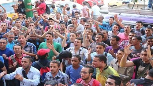 “الانقلاب” يعتقل 8 طلاب أثناء احتجاجهم أمام وزارة التعليم العالي