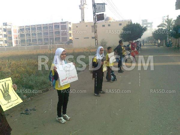 طلاب ضد الانقلاب بالدقهلية ينظمون سلسلة ضد الانقلاب