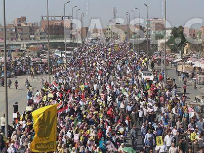 بالصور…مسيرات حاشدة  والأمن يرد بالرصاص الحي والاعتقال