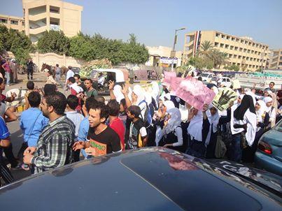 بث مباشر لوقفة صيدلة بنى سويف ضد مقتل زميلتهم