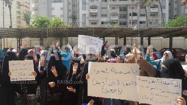 طالبات الأزهر بالإسكندرية ينددن بانتهاكات العسكر