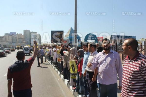 وقفة بكورنيش الأسكندرية لرافضي الانقلاب