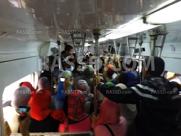 شباب ضد الانقلاب بالاسكندرية يقومون بجولة في الترام