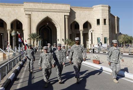 وصول 100 خبير عسكري أمريكي إلى “الأنبار”