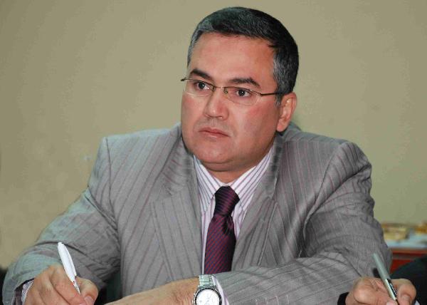 معاشات استثنائية لضباط الصف والجنود.. ونصار: الغلابة فين؟