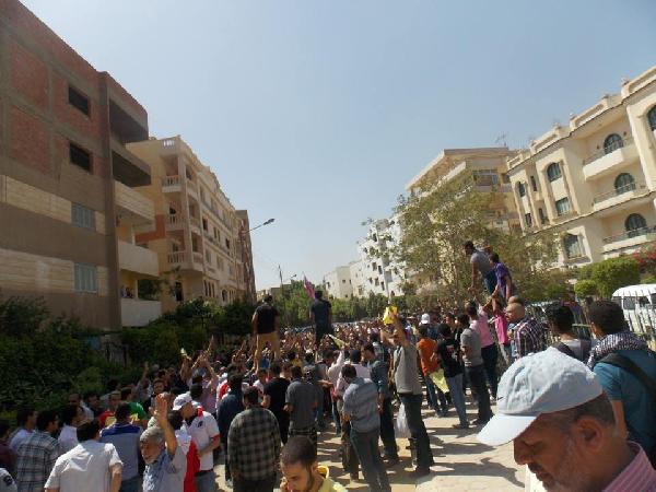 مسيرة في المقطم تنديدًا بتردي الأوضاع الاقتصادية