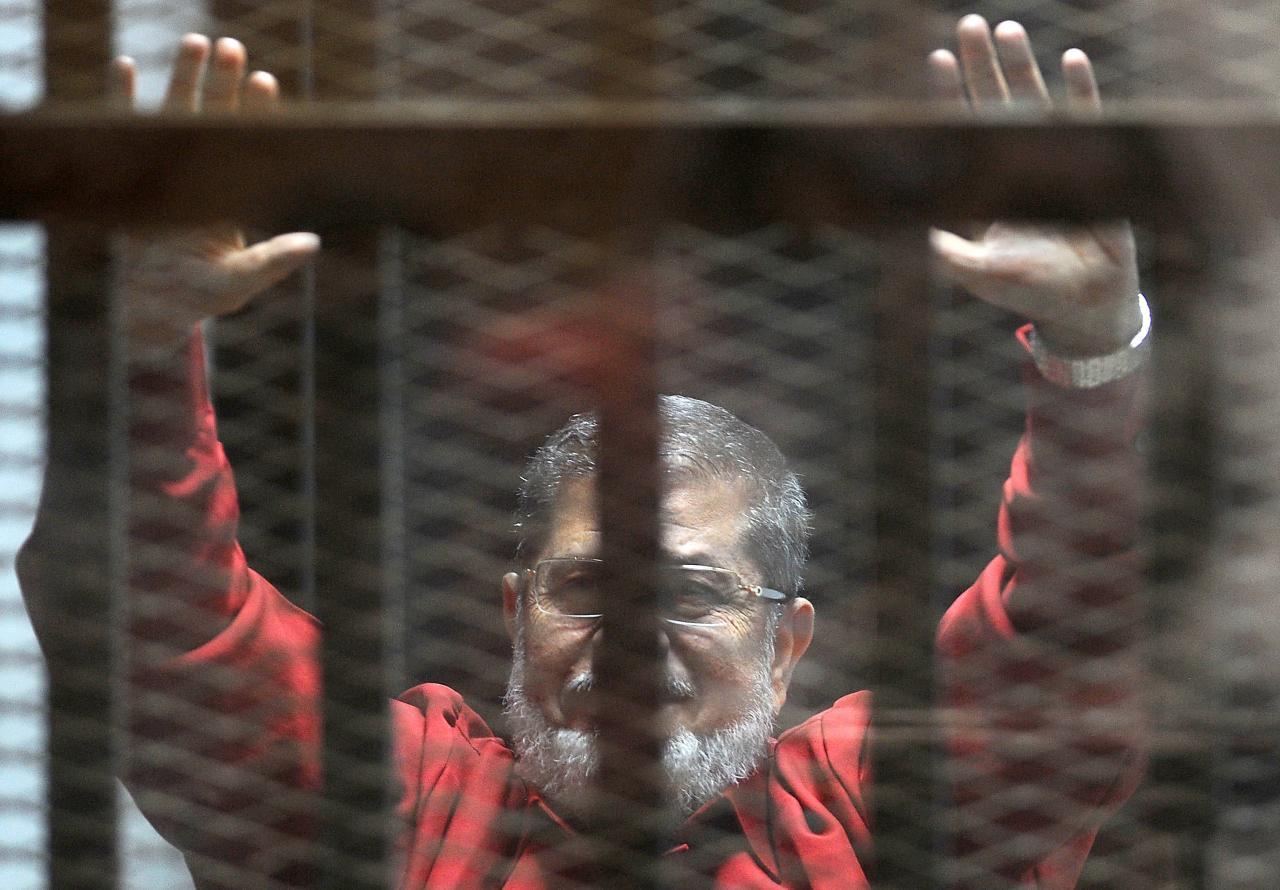 تأجيل طعن مرسي وآخرين على حكم إعدامهم بتهمة اقتحام السجون لـ 15نوفمبر