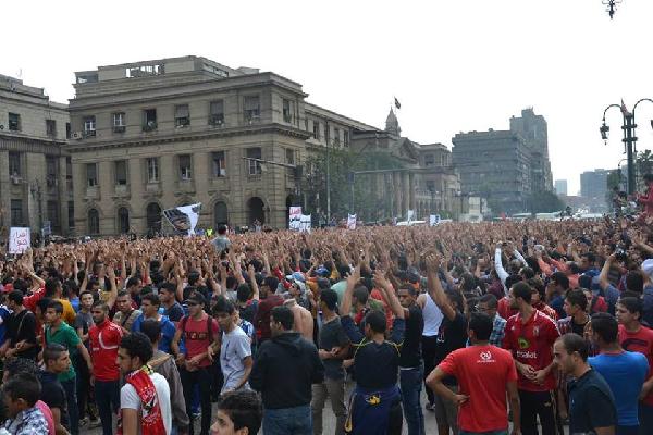 الألتراس ينهون مسيرتهم ويتوعدون بمفأجاة نهاية الأسبوع