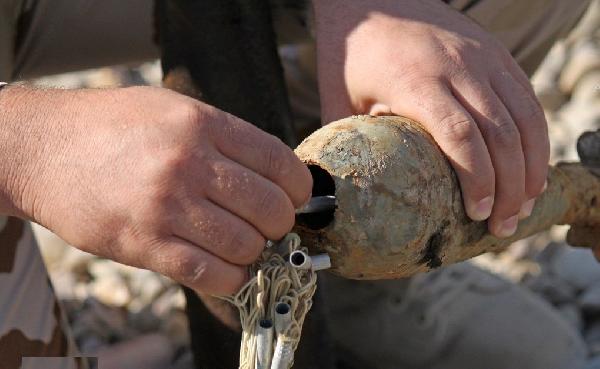 تفكيك عبوة ناسفة في “البيضاء” وسط اليمن