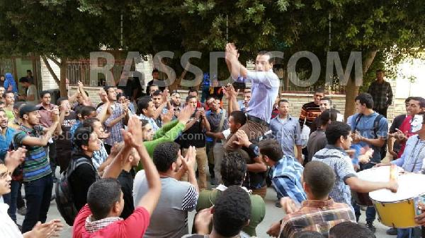 مسيرات رافضة الانقلاب بجامعتي الزقازيق العامة والأزهرية