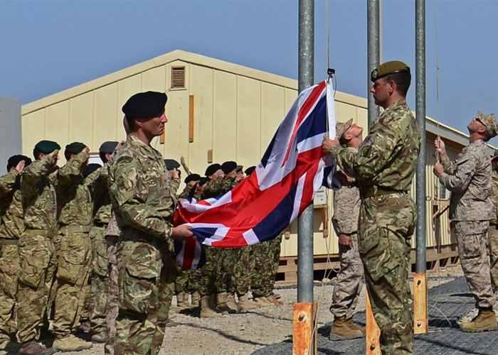 ديلي تليجراف:بربطانيا تنهي مهمتها بأفغانستان بعد 13 عاما من الحرب