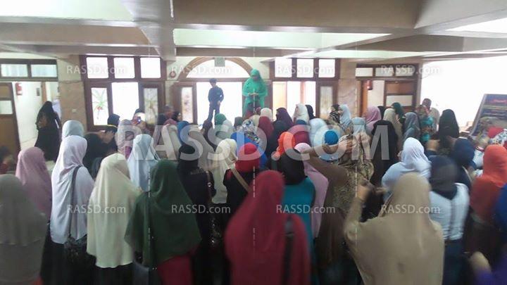 مسيرة لطالبات الأزهر في المنصورة تحت شعار “علياء فين”