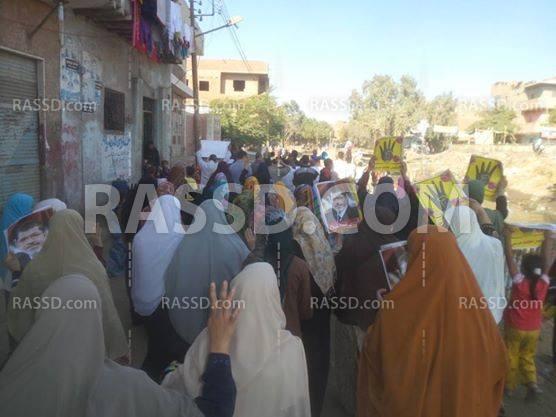 أهالي مدينة ناصر بني سويف يتظاهرون رفضًا لتهجير أهالي سيناء