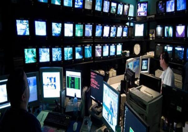 داخلية الانقلاب تٌجمد برنامج التجسس على شبكات الإنترنت