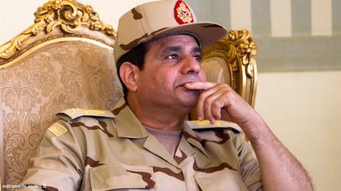 خبير عسكري : تسجيلات السيسي خرجت بمعرفته لرفع معنويات مؤيديه