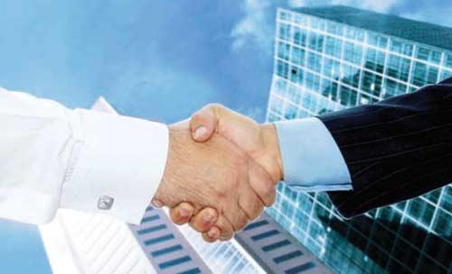 أحمد الوكيل:نسعى لجذب استثمارات سعودية لمصر