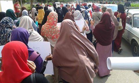 طالبات جامعة حلوان ينظمون عدة فعاليات تفضح ممارسات العسكر