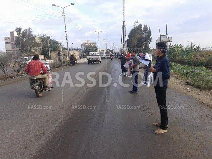 مسيرة لأهالي كفر سعد في دمياط تنديدًا بتعذيب المعتقلين