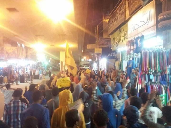 مسيرة ليلية في بني سويف تنديدًا بالأوضاع الاقتصادية