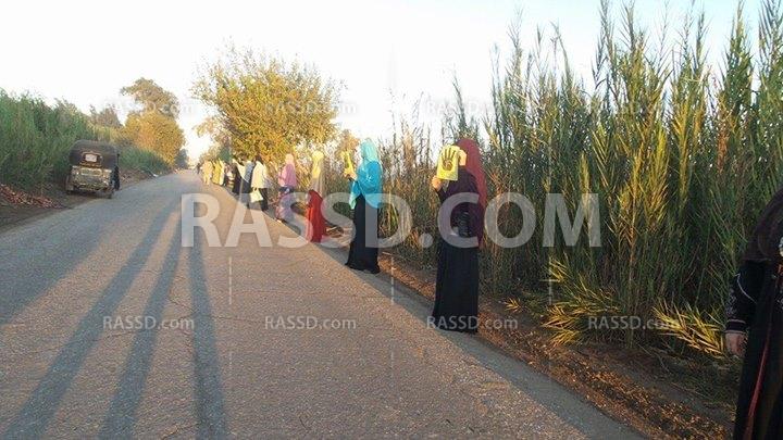 سلسلة بشرية بأجا للمطالبة بمحاكمة قادة الانقلاب