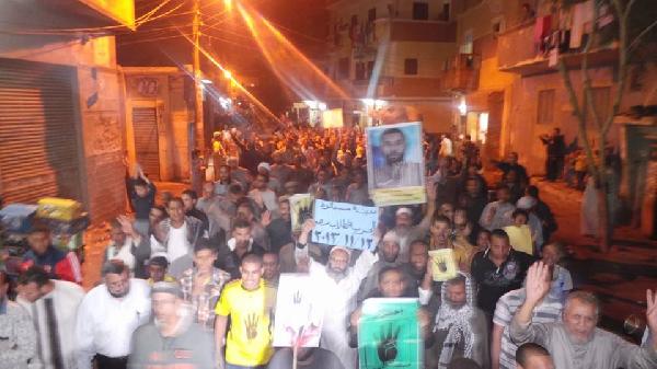 أهالي سمالوط بأسيوط  ينظمون  مسيرة حاشدة لرفض الانقلاب