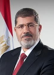 الرئيس مرسي يتحدث لشعب مصر من خلال هيئة الدفاع القانونية