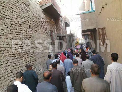 أهالي بني جدير في محافظة بني سويف يطالبون بإسقاط حكم العسكر