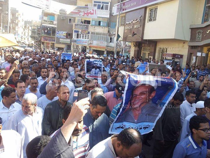 أهالي بني سويف يشيعون  جنازة أبو بكر القاضي