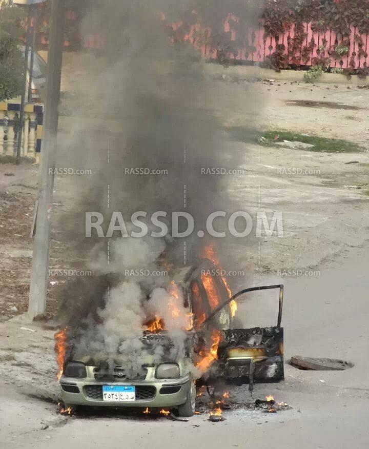 بلطجية يحرقون سيارة معارض للإنقلاب بدمياط