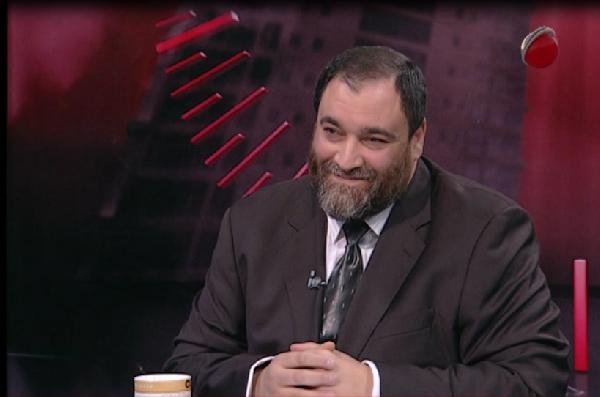 خفاجي يطلق قناة “الشرق” المناهضة للانقلاب