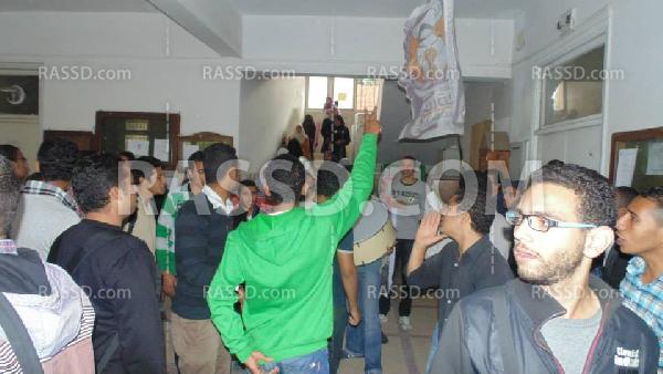 بالصور..اضراب عام عن الدراسة في زراعة الإسكندرية