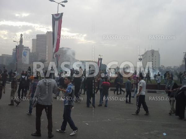 المتظاهرون يتجمعون بوسط البلد في مسيرة بعد الإعتداء عليهم