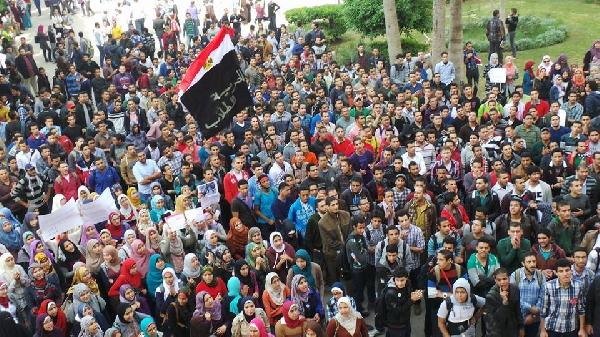 إضراب هندسة الأسكندرية يدخل اليوم الثانى على التوالى