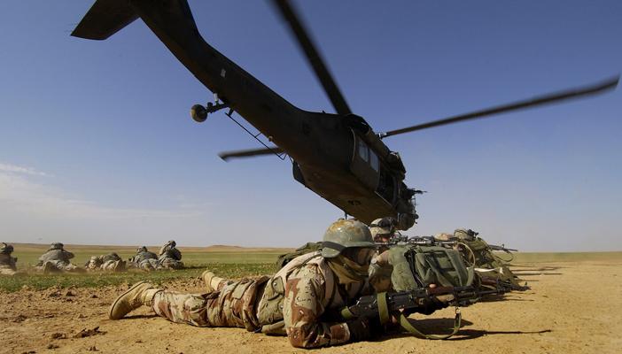 بعد تحطم مروحيتين.. أميركا تُعلق تحليق الطائرات لمدة 5 أيام