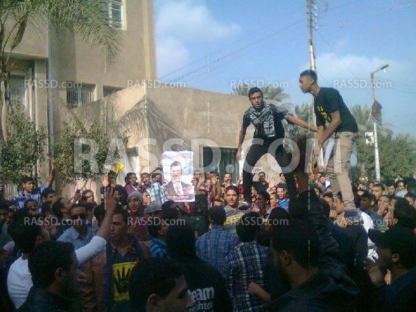 طلاب الأزهر بتفهنا الأشراف يتظاهرون ضد الانقلاب العسكري