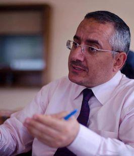 أبو خليل: أرفض المشاركة في مسخ الانقلابيين المسمى دستور