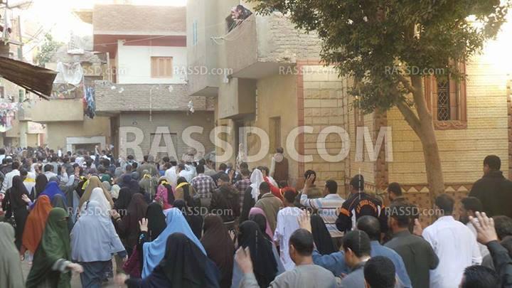 محاولة فاشلة لتفريق تظاهرات الفيوم فى جمعة “لبيك أم الشهيد”