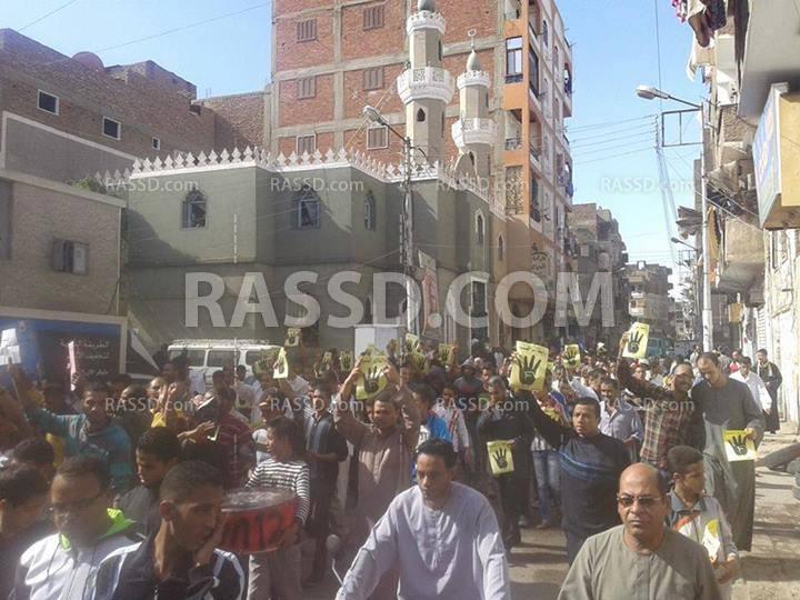 مسيرة بقنا ضمن فعاليات مليونية ” لبيك أم الشهيد “