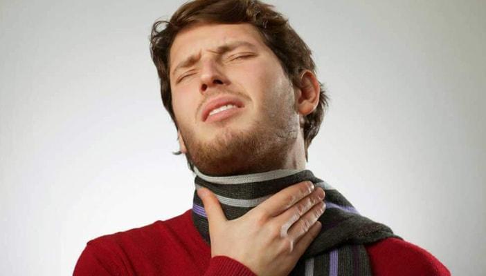 5 علاجات طبيعية لالتهاب الحلق.. تعرف عليها