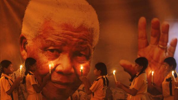 جنازة مانديلا تبدأ في منتصف ديسمبر وتستمر 10 أيام