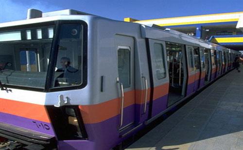 “محلب”: “لا يوجد مكان في العالم يبيع تذكرة المترو بجنيه”