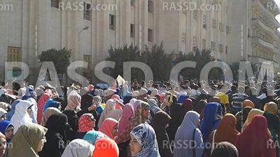 تظاهرة ضد الانقلاب في جامعة بني سويف