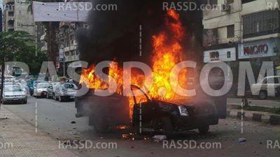 احتراق”بوكس” أثناء صد هجوم للشرطة أمام جامعة المنصورة