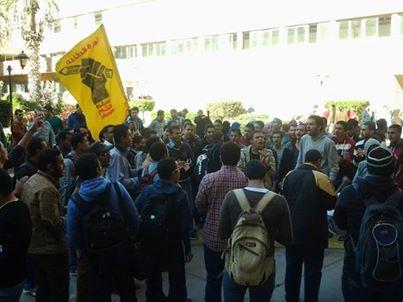 وقفة بهندسة المنوفية تحت شعار “خافى منى يا إدارة”