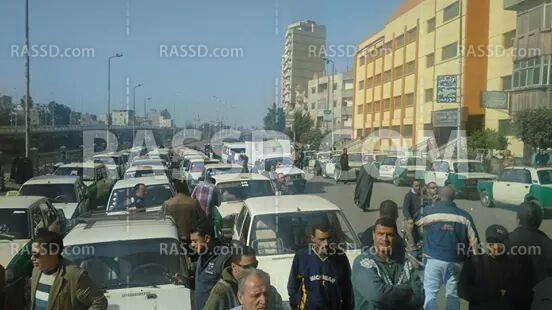 وقفة احتجاجية لطلاب حاسبات بني سويف تنديدًا بفصل زملائهم