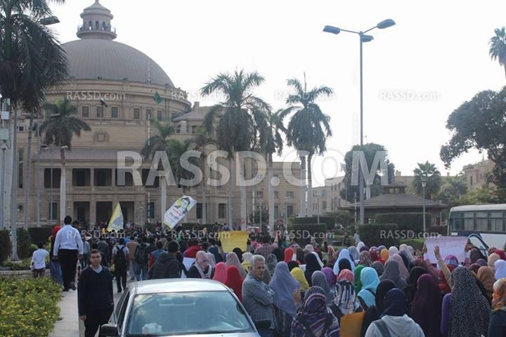 جامعة القاهرة تنتفض دعما لطلاب الأزهر